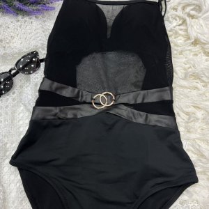 Купальник слитный - код 114248